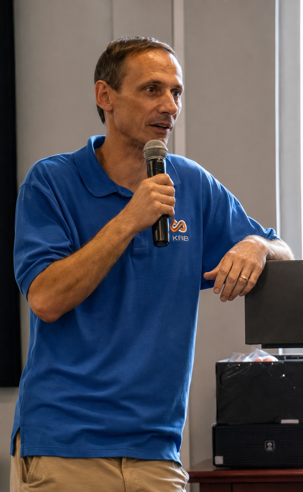 Placeholder for enhanced photograph 3 of Rob Lederhilger speaking to an audience