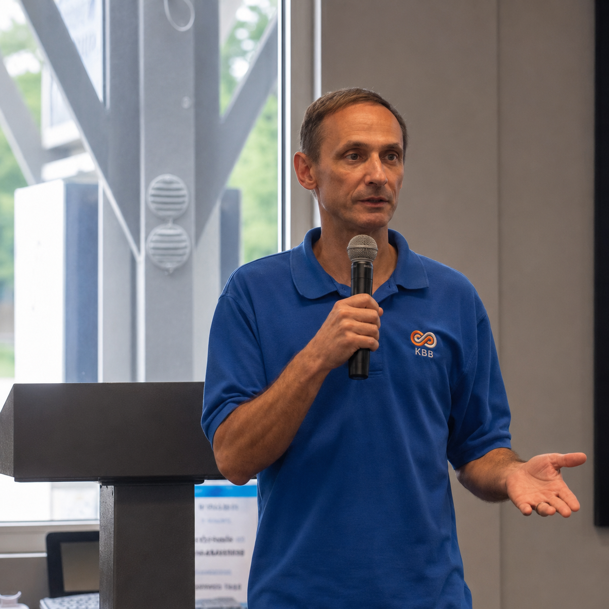 Placeholder for enhanced photograph 4 of Rob Lederhilger speaking to an audience