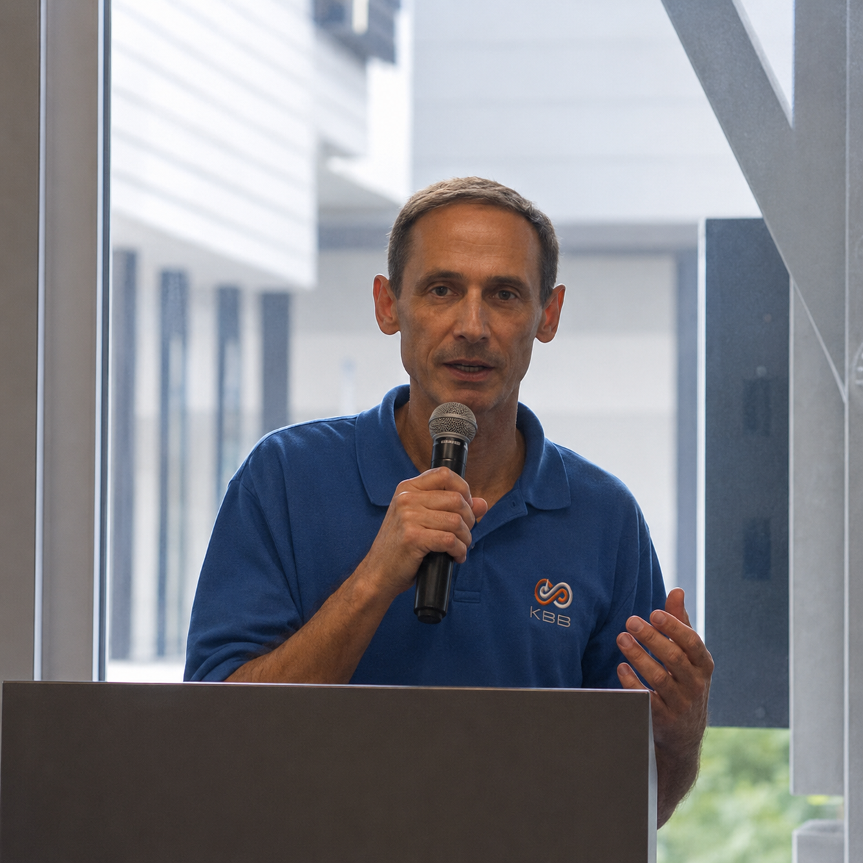 Placeholder for enhanced photograph 5 of Rob Lederhilger speaking to an audience
